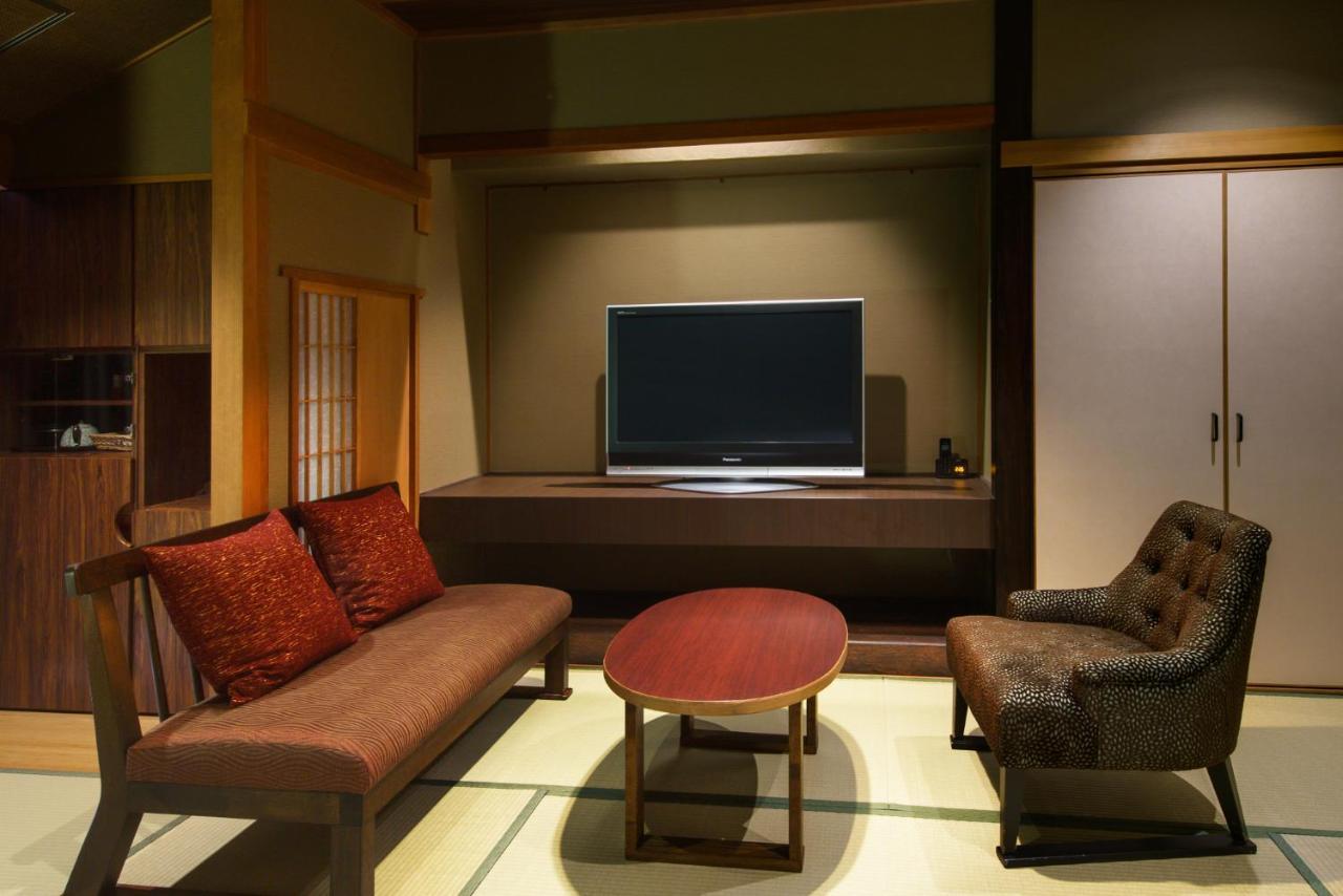 Kaneyamaen Fujiyoshida Buitenkant foto